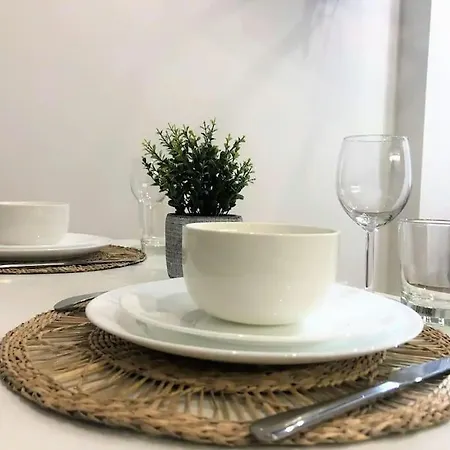 Centre Cannes, A Pied 아파트 *